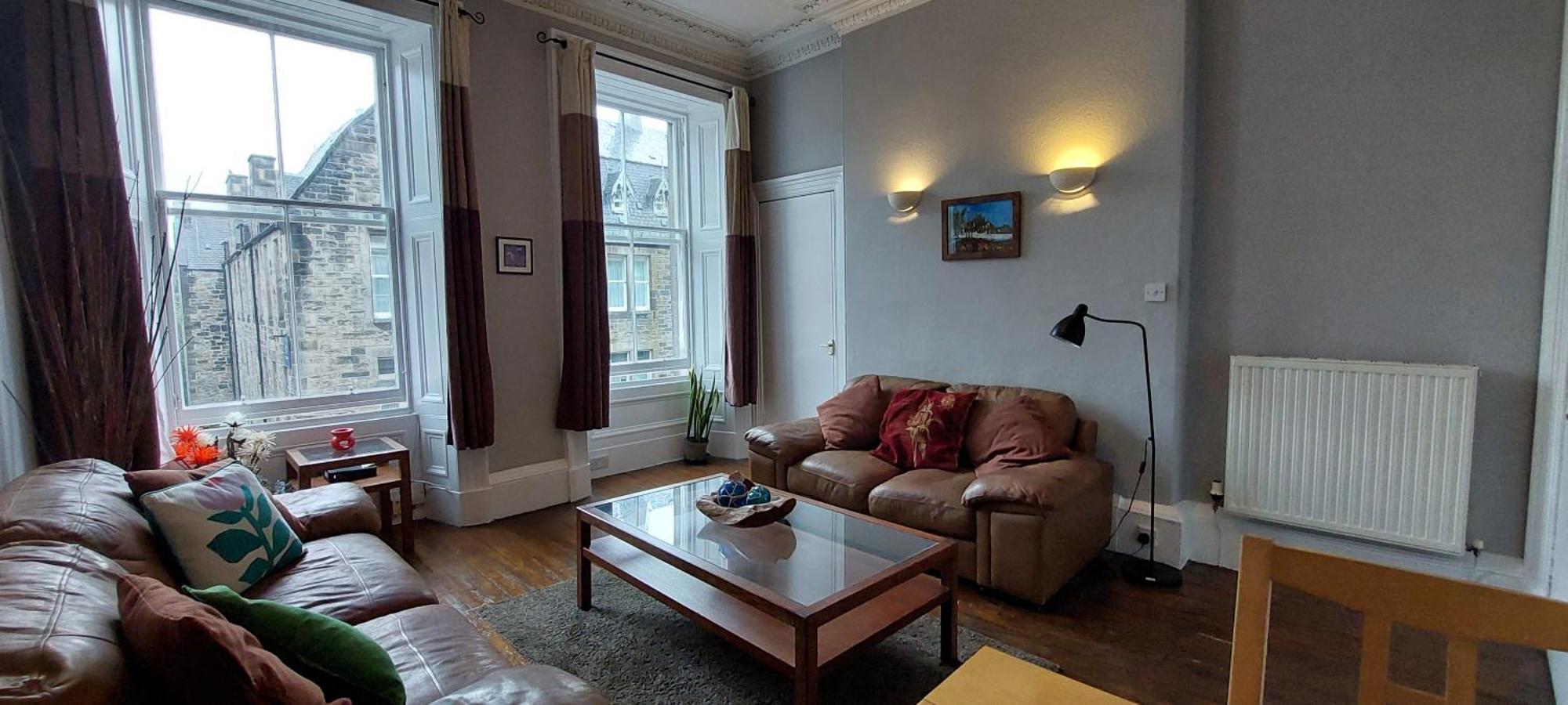 Lauriston Place - Spacious 2 Bedroom Apartment Edinburgh